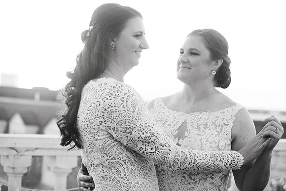 Diana & Madelyn0578