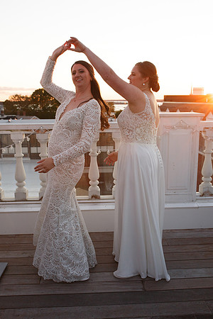 Diana & Madelyn0565