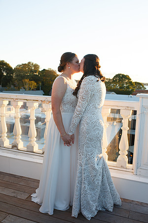 Diana & Madelyn0542
