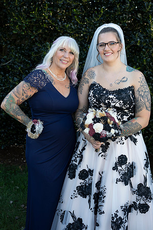 Laura&Laurel00062