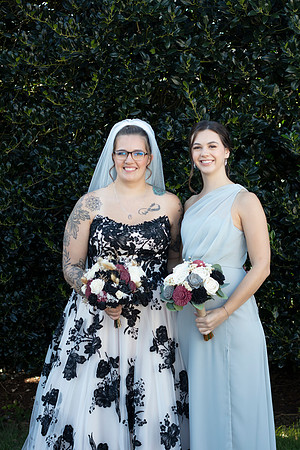 Laura&Laurel00082