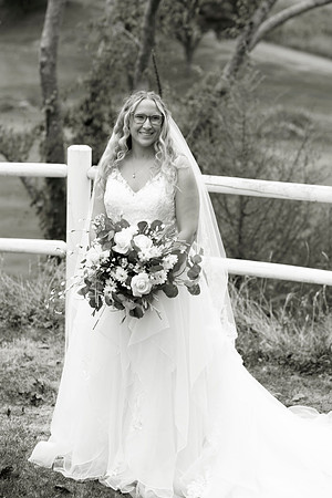 Emily&Zach00221